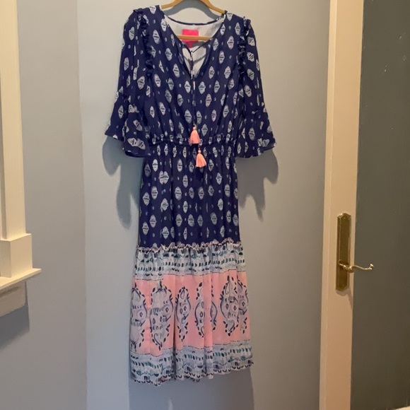 Lovely Lilly Pulitzer Dress - Picture 2 of 6
